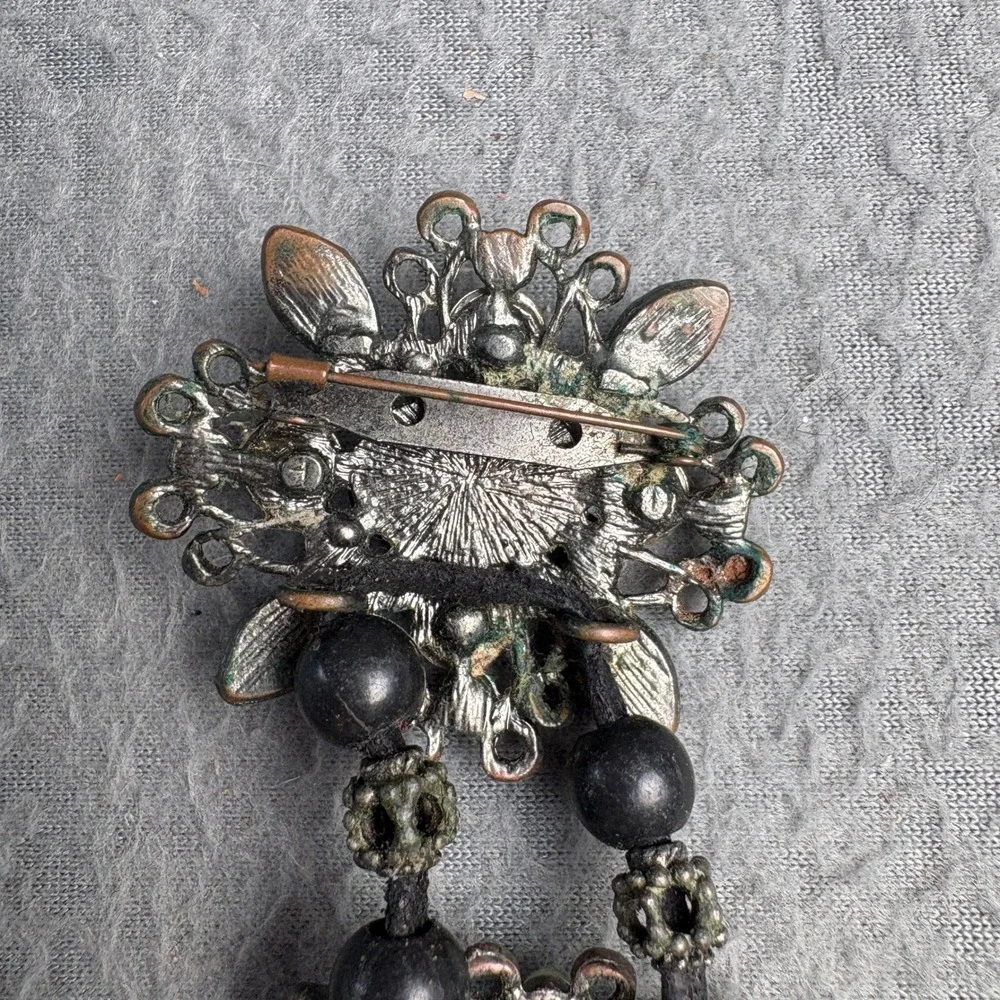 N/A vintage style